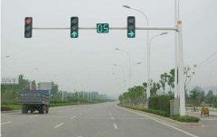 交通信號燈桿件如何維護和保養？